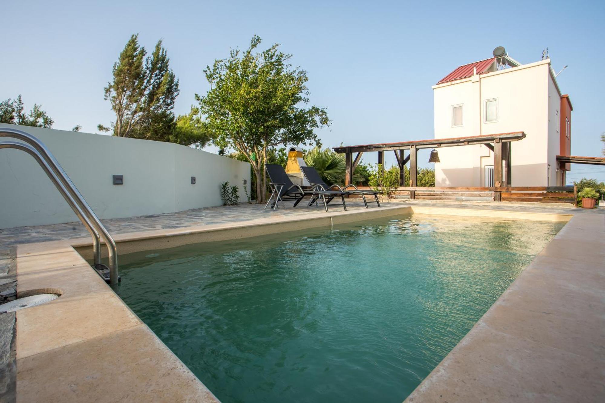 Verona Pool Villa Lakhania Eksteriør bilde
